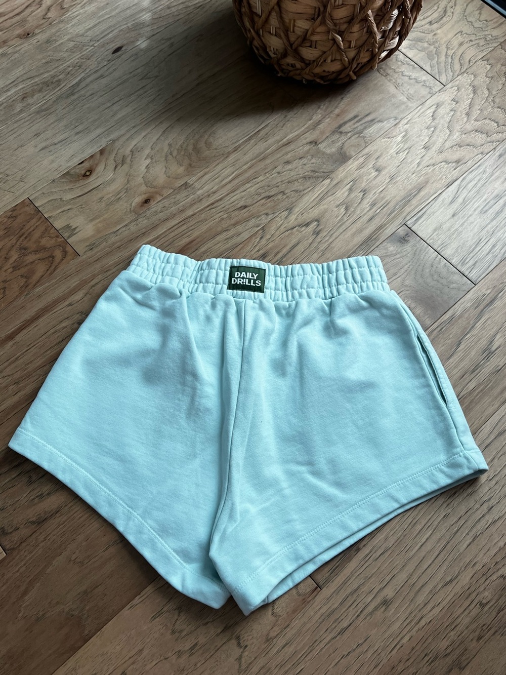 Daily Drills Super Shorts in Lake Day - Picture 3 of 5